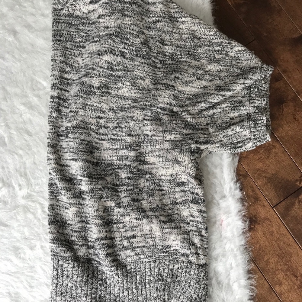 Cotton Cardigan- Size M/L - Picture 6 of 6